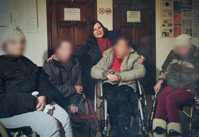 Залишені в окупації: сотні підопічних психоневрологічних інтернатів та психлікарень так і не евакуювали